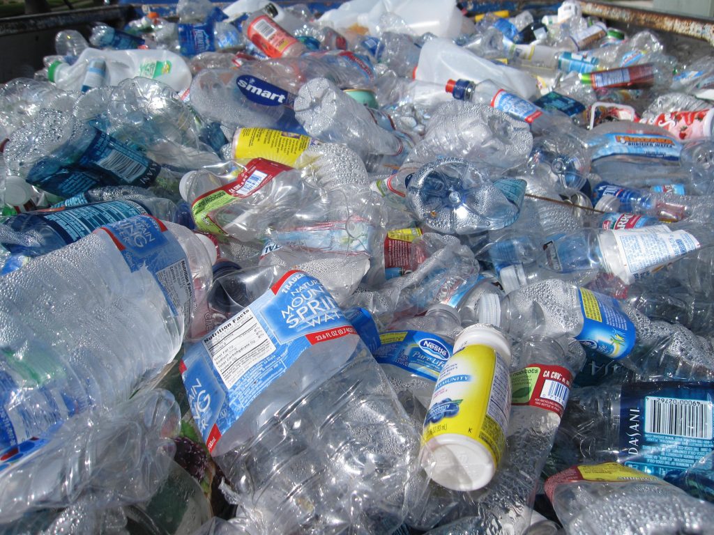 Reciclagem de plástico