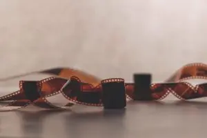 Filme fotográfico, conhecido como negativo