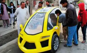 carro elétrico movido a energia solar