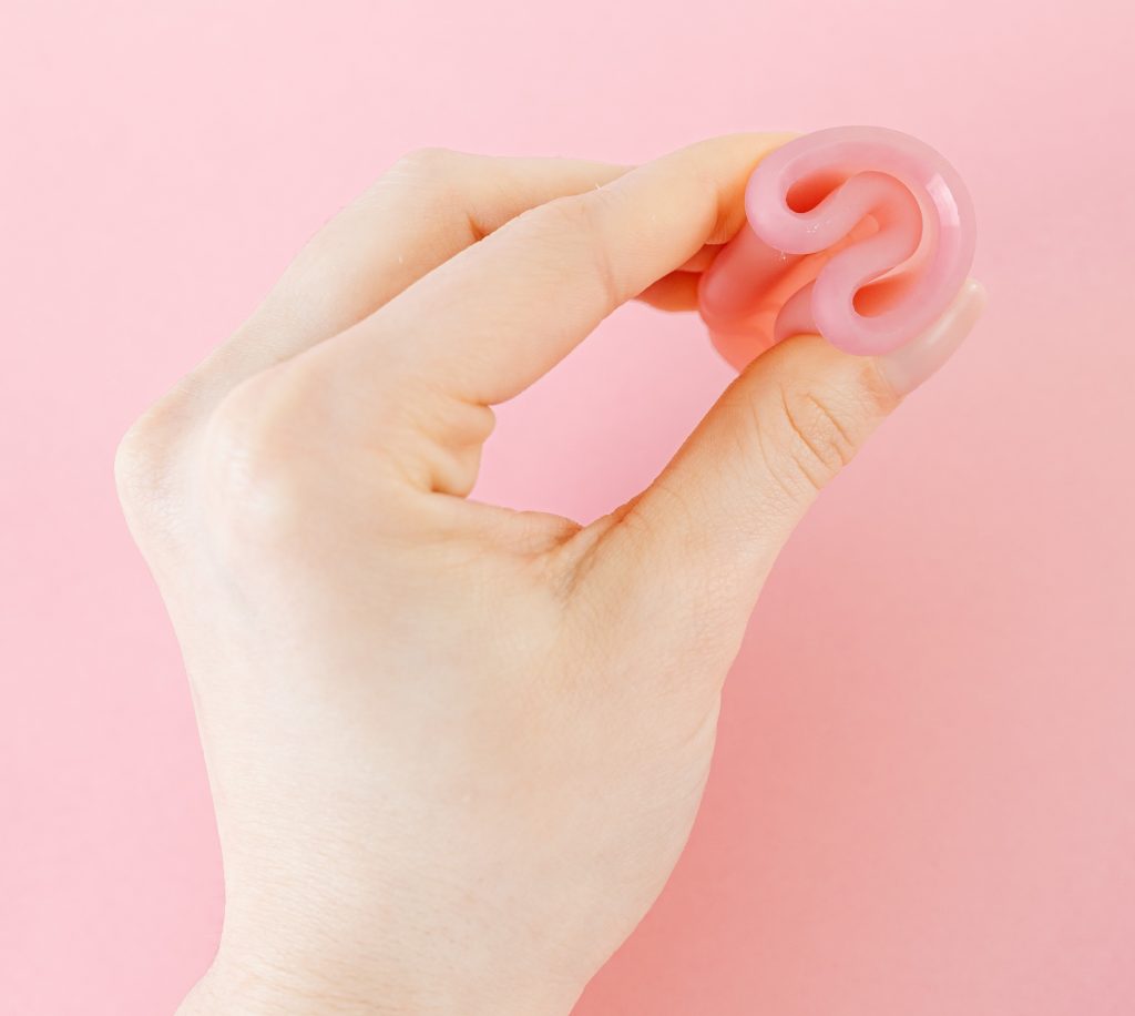Coletor menstrual: vantagens e como usar