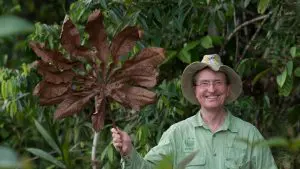 SITE_088-089_obit-Lovejoy_312-1-1140