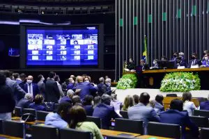 Congresso retoma atividades e deve acelerar agenda de ameaças socioambientais