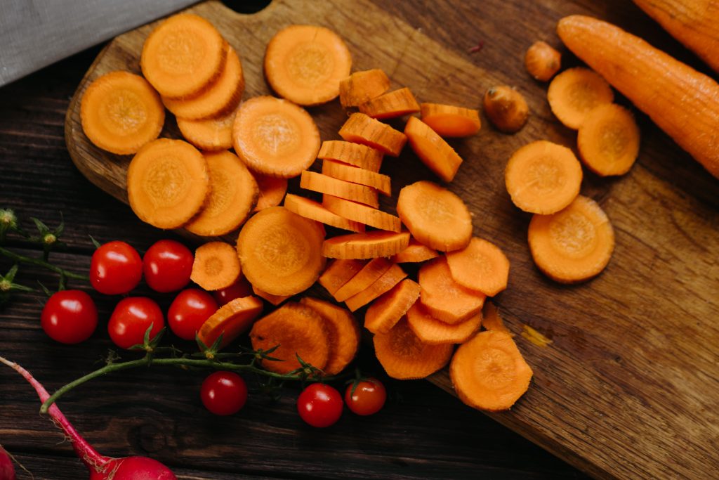 Molho-de-tomates-caseiro-com-cenoura